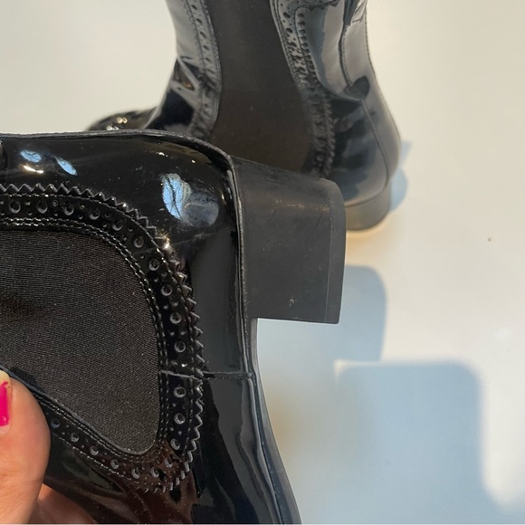 Tod's Shiny Black Patent Ankle Booties - Picture 4 of 7